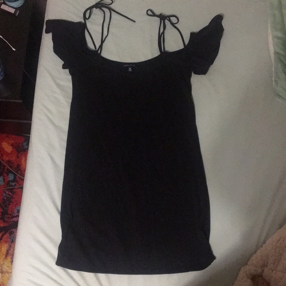 X-small black cold shoulder dress